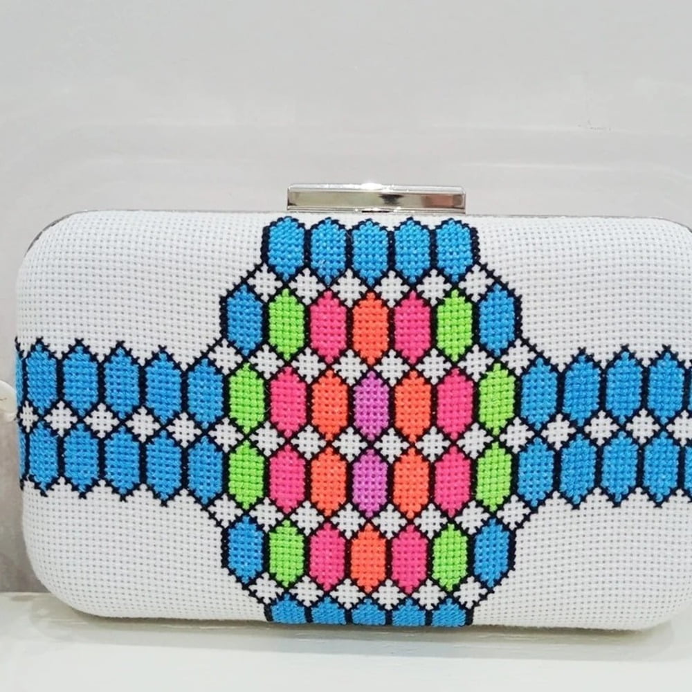 Kanaviçe Çanta Renkli 1